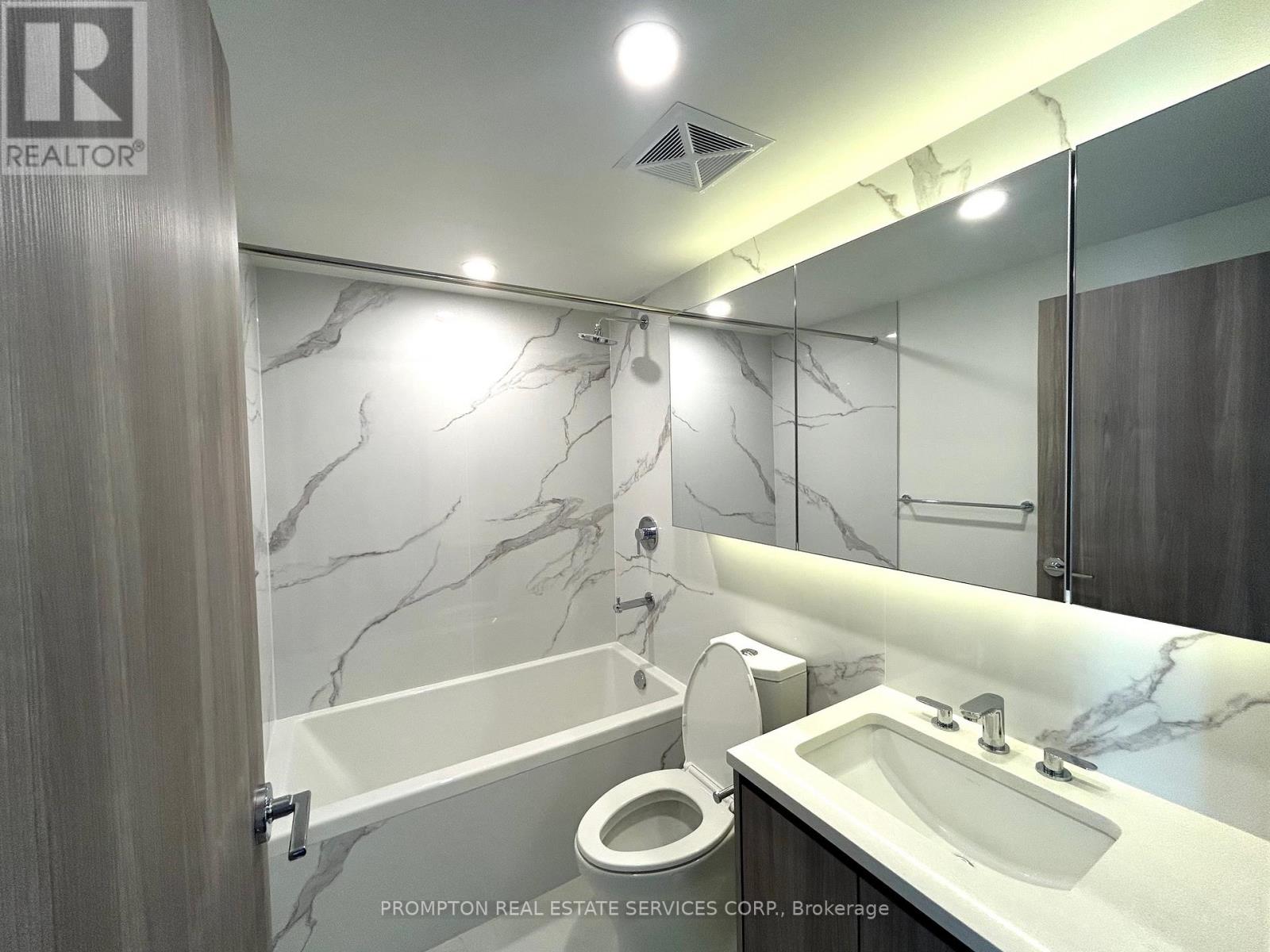 4309 - 1 Concord Cityplace Way, Toronto, Ontario  M5V 0X3 - Photo 16 - C12885342