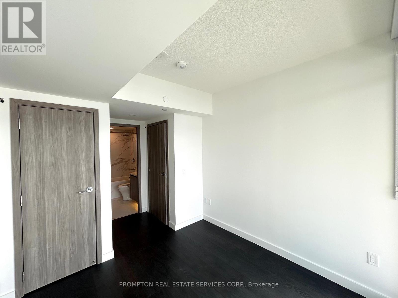 4309 - 1 Concord Cityplace Way, Toronto, Ontario  M5V 0X3 - Photo 22 - C12885342