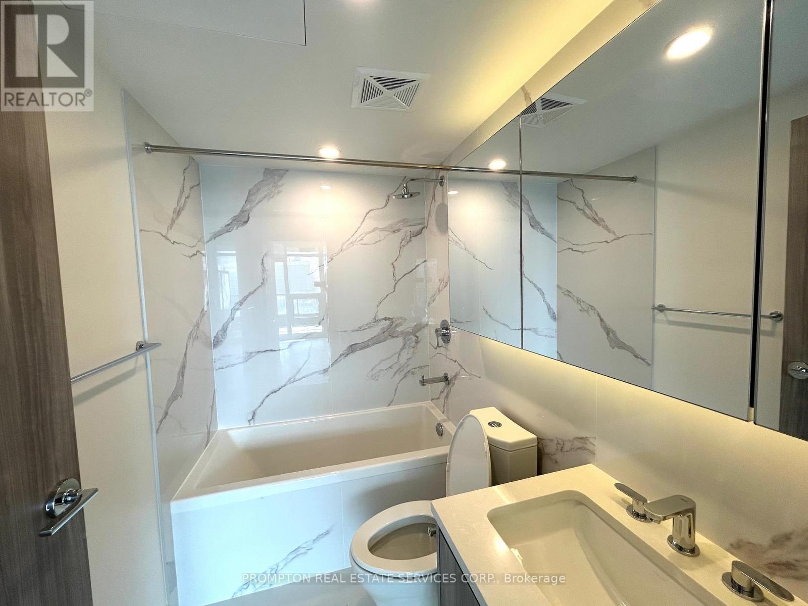 4309 - 1 Concord Cityplace Way, Toronto, Ontario  M5V 0X3 - Photo 24 - C12885342