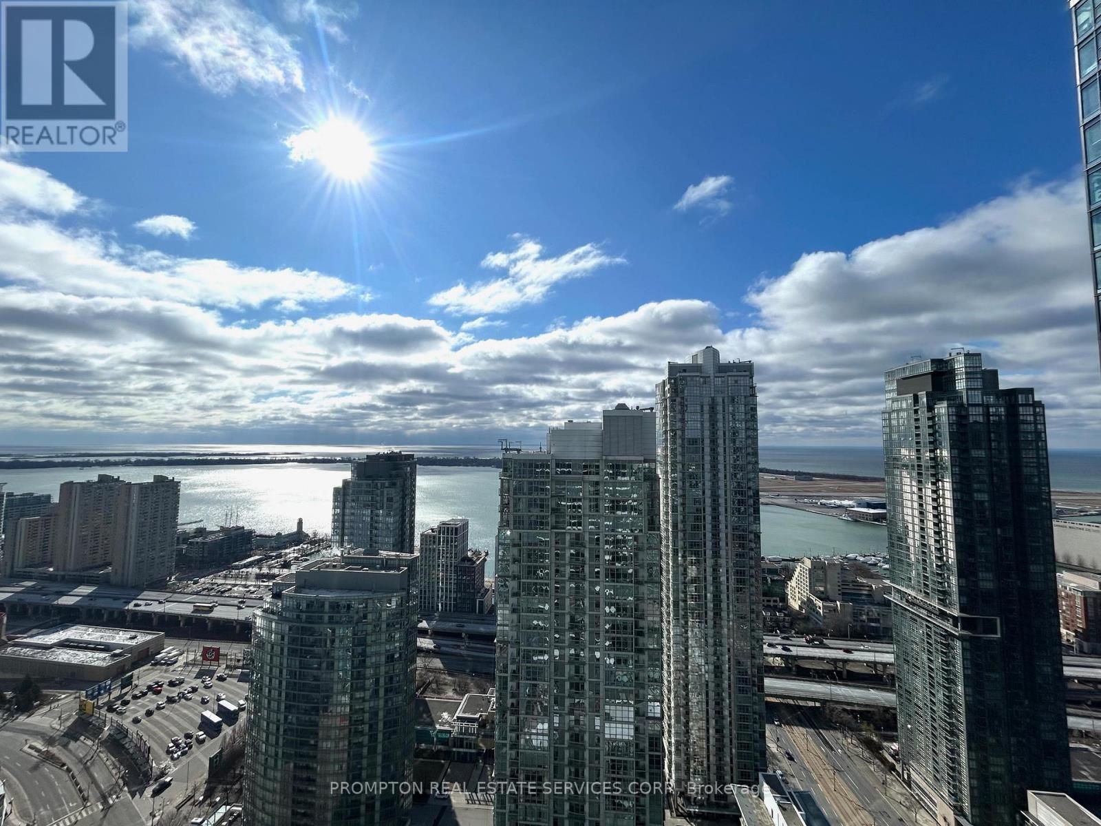 4309 - 1 Concord Cityplace Way, Toronto, Ontario  M5V 0X3 - Photo 29 - C12885342