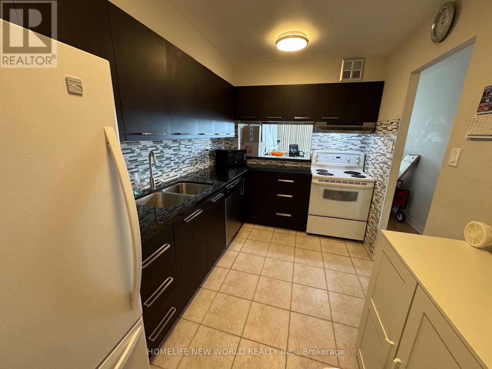 1602 - 2365 Kennedy Road, Toronto, Ontario  M1T 3S6 - Photo 13 - E12885334