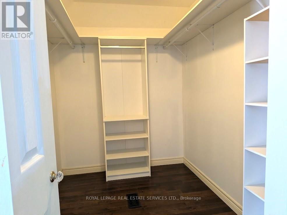 20 Holgate Street, Barrie, Ontario  L4N 2T5 - Photo 30 - S12885336