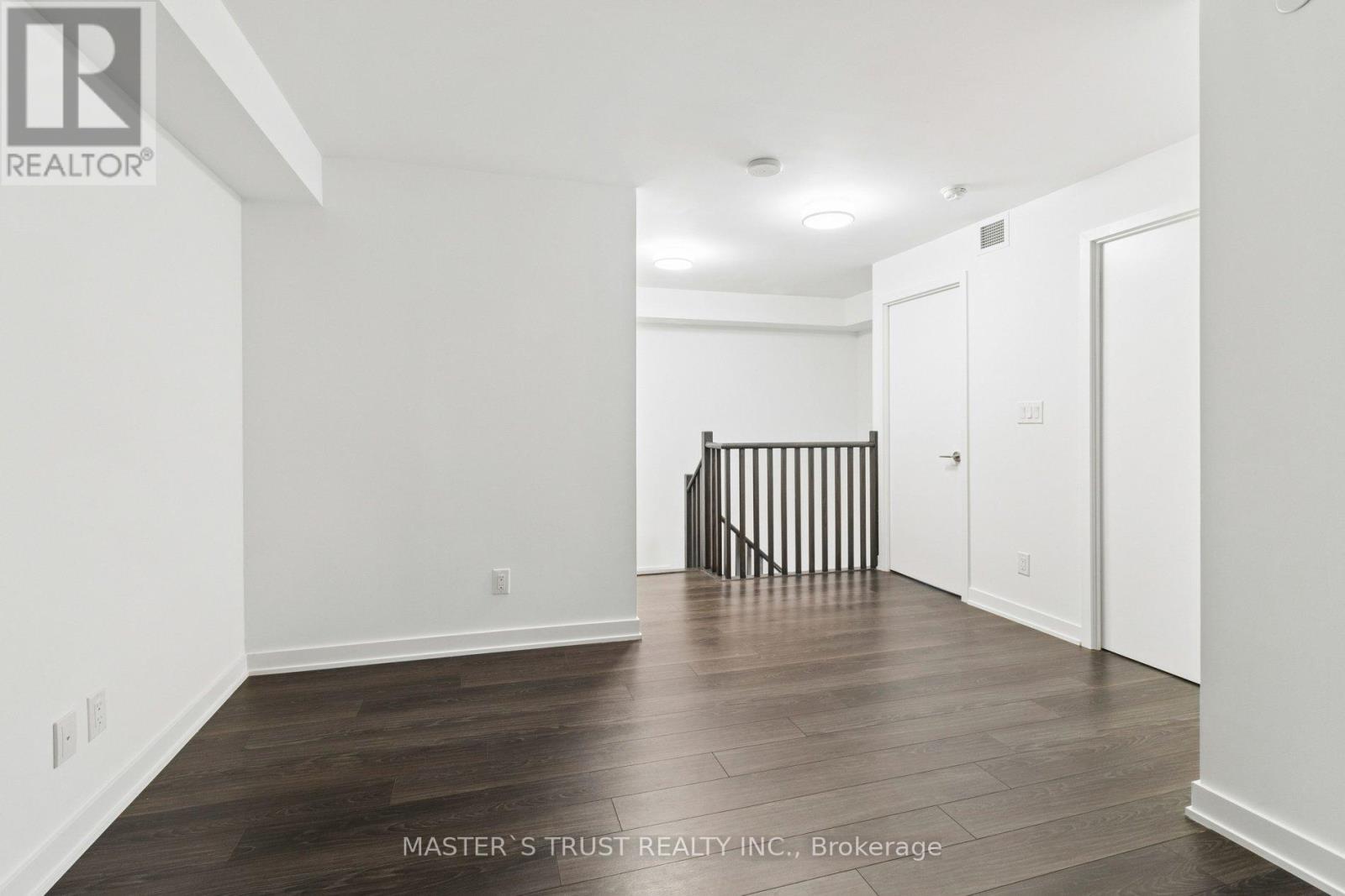 Th109 - 160 Flemington Road E, Toronto, Ontario M6A 0A9 - Photo 12 - W12885324