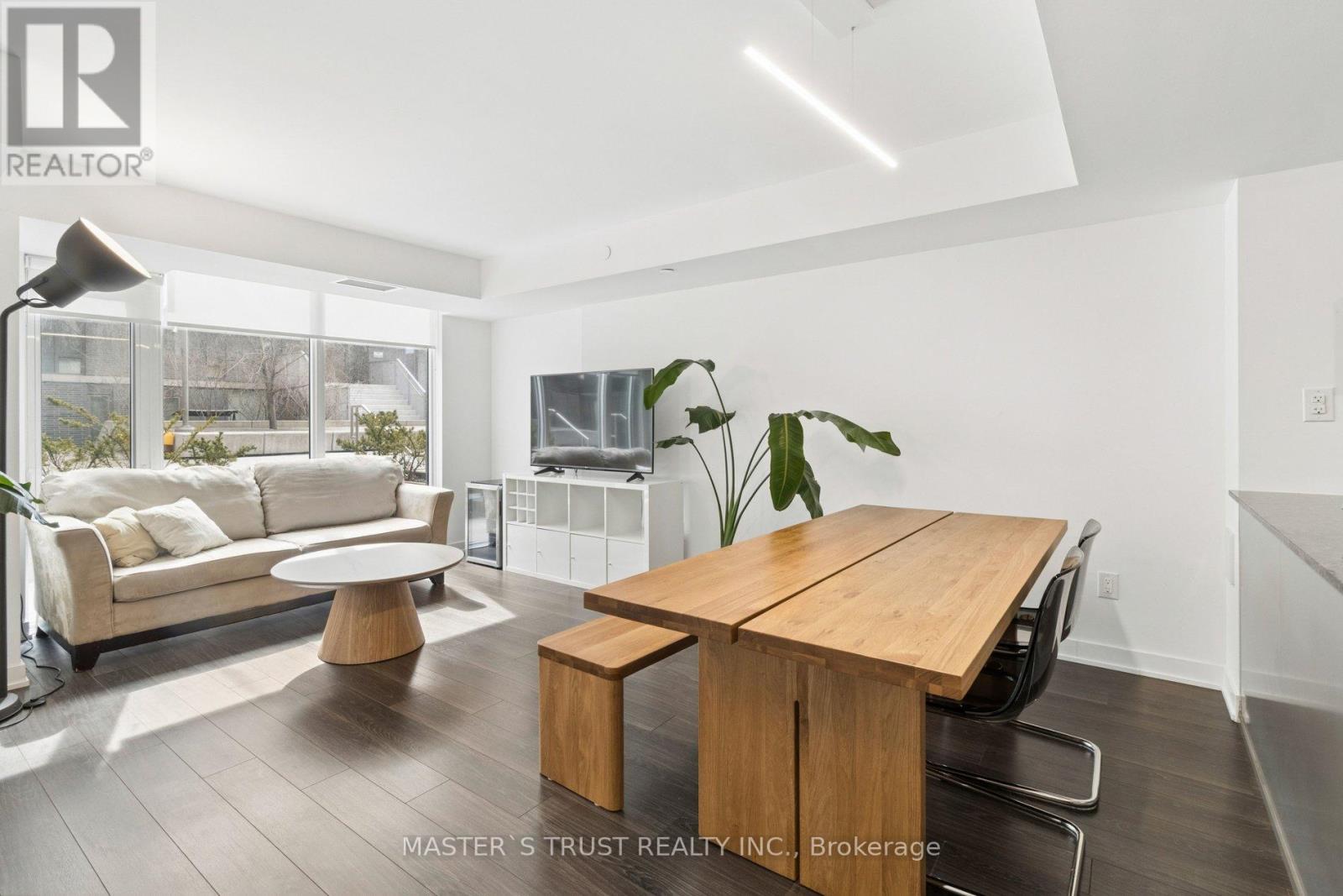 Th109 - 160 Flemington Road E, Toronto, Ontario M6A 0A9 - Photo 9 - W12885324