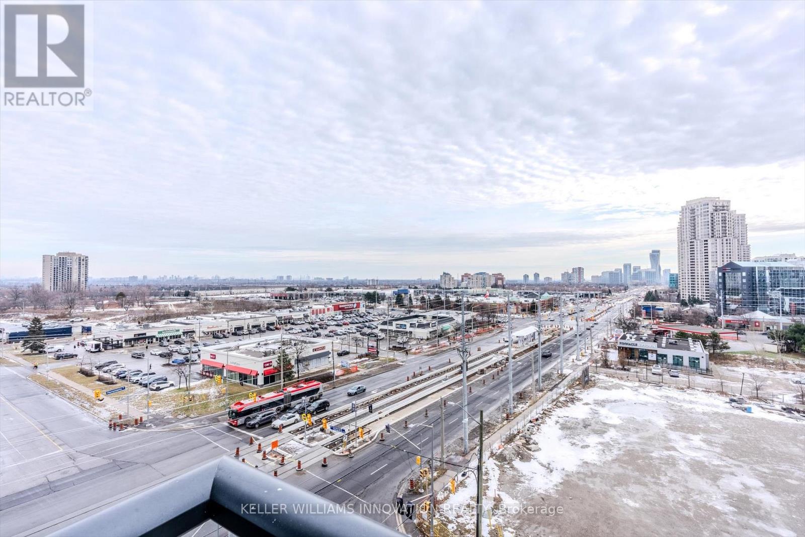 702 - 15 Watergarden Drive, Mississauga, Ontario  L5R 0H4 - Photo 31 - W12885346