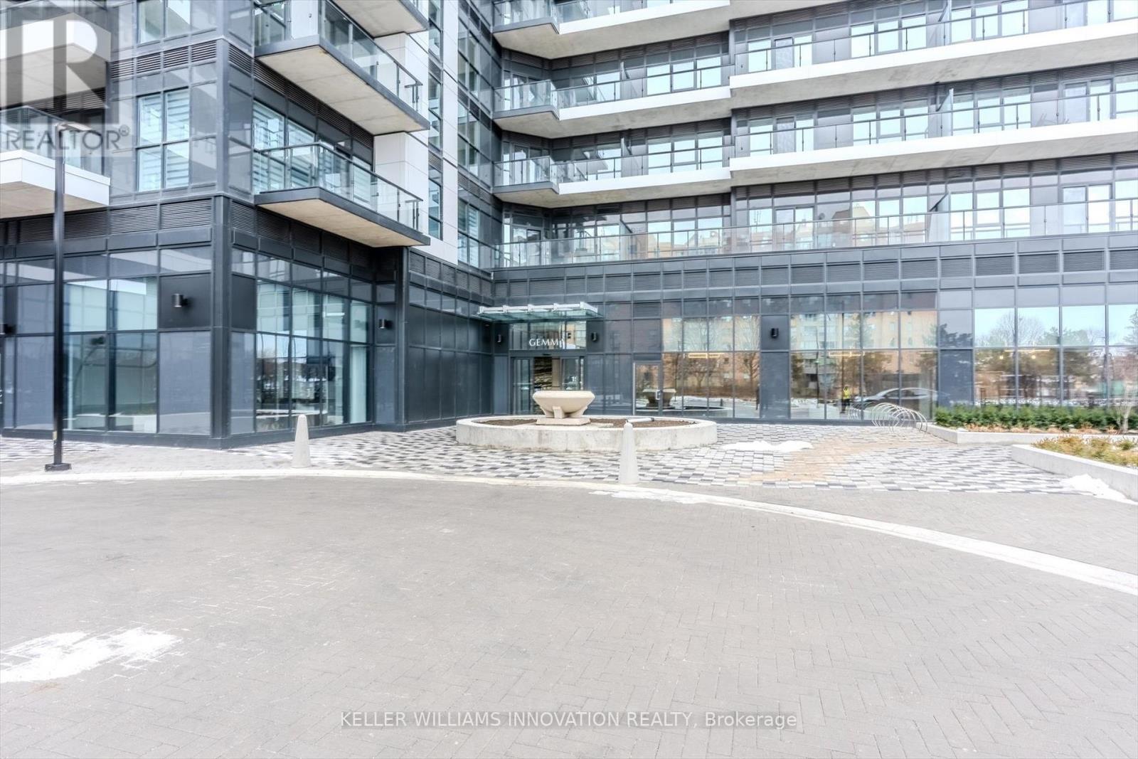 702 - 15 Watergarden Drive, Mississauga, Ontario  L5R 0H4 - Photo 34 - W12885346