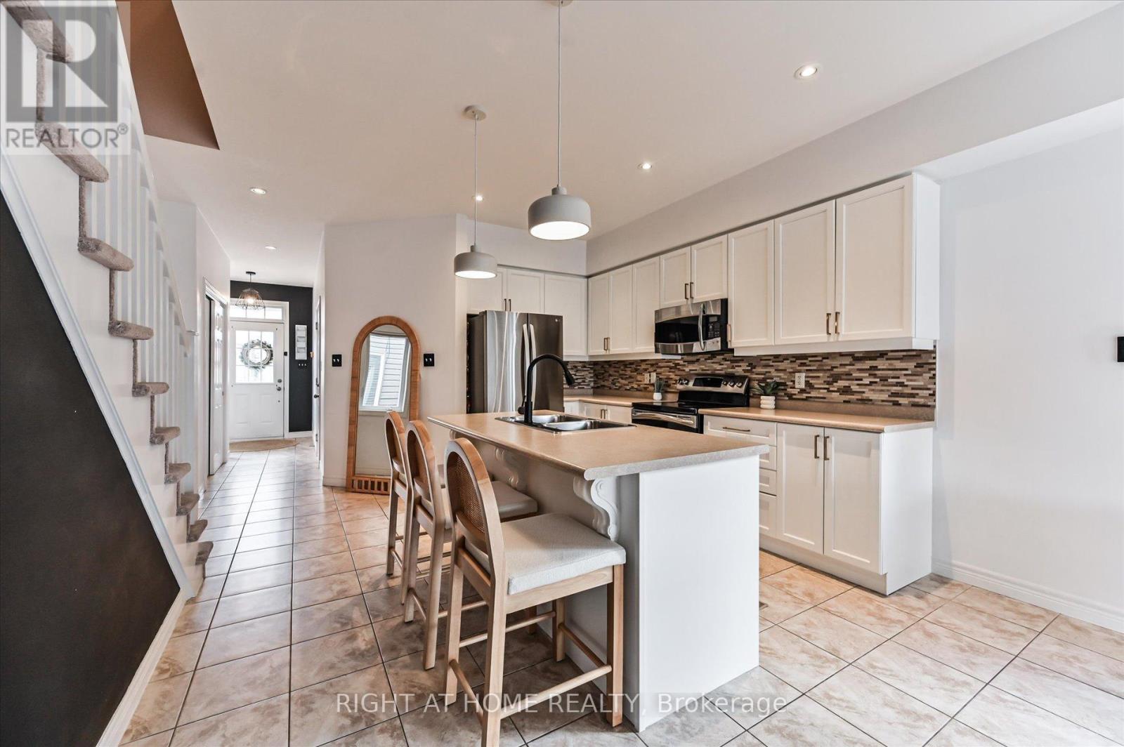 618 Knox Avenue, Hamilton, Ontario  L8H 6K3 - Photo 10 - X12885344