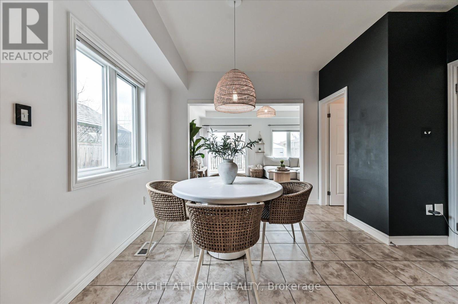 618 Knox Avenue, Hamilton, Ontario  L8H 6K3 - Photo 13 - X12885344