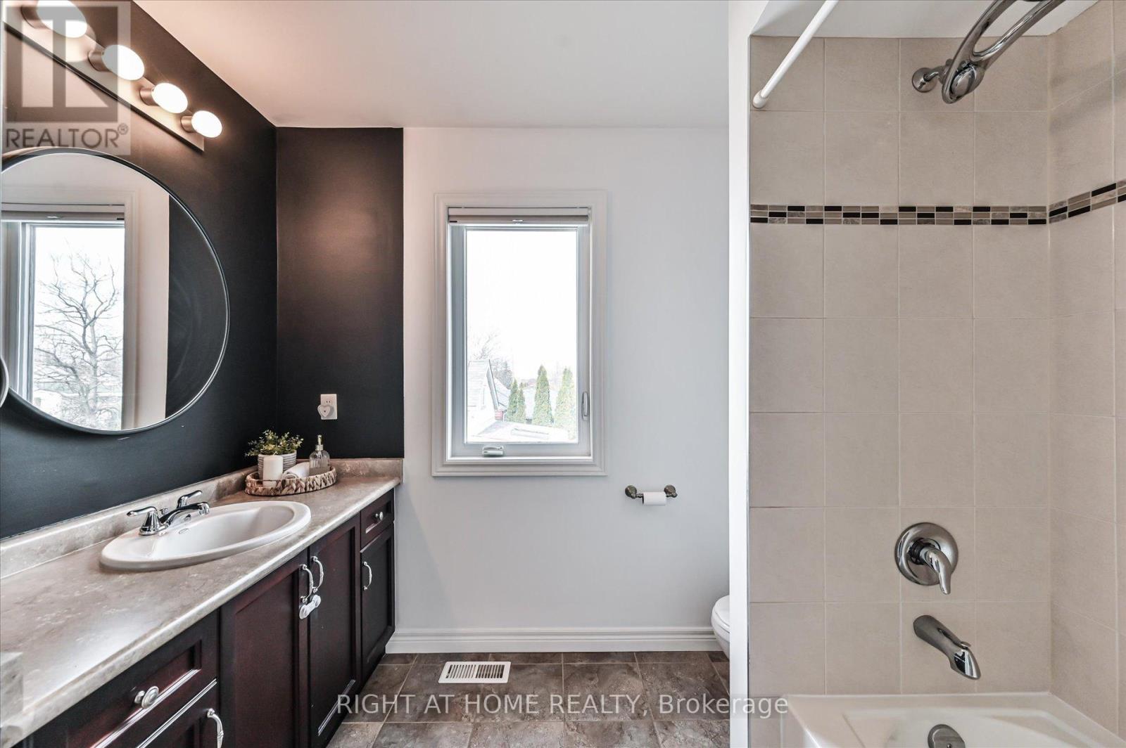 618 Knox Avenue, Hamilton, Ontario  L8H 6K3 - Photo 32 - X12885344