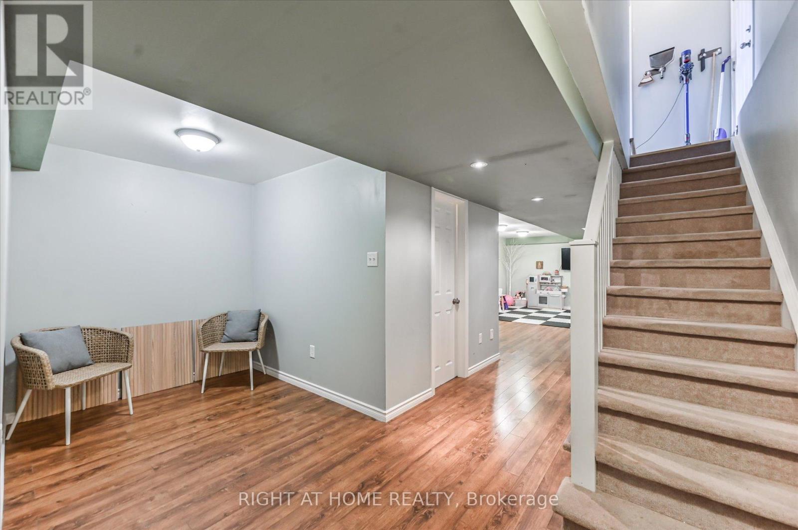 618 Knox Avenue, Hamilton, Ontario  L8H 6K3 - Photo 35 - X12885344