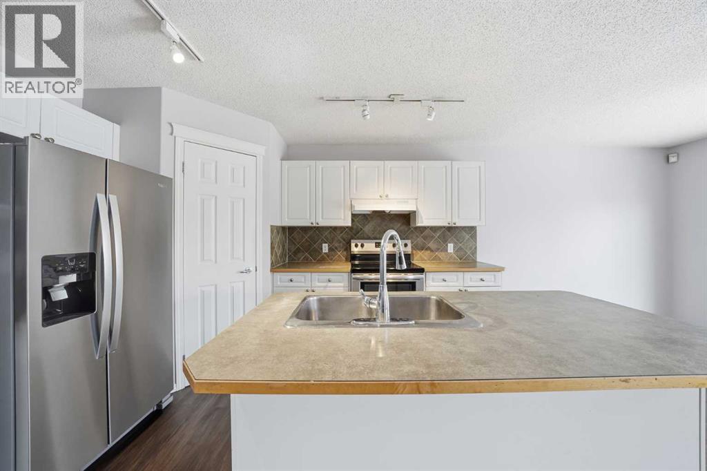 1076 Cranston Drive Se, Calgary, Alberta  T3M 1A4 - Photo 7 - A2291177