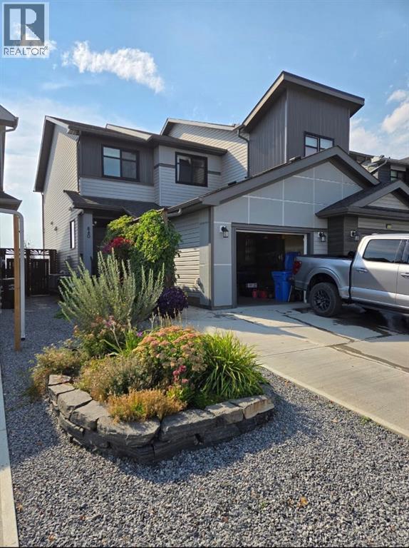 840 Seton Circle Se, Calgary, Alberta  T3M 3B5 - Photo 2 - A2293272