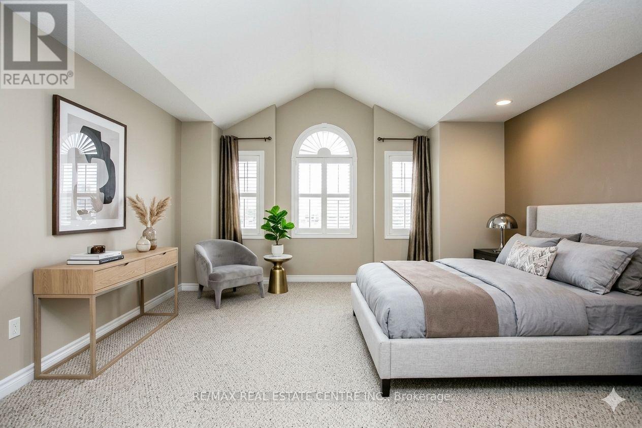 103 Armeda Clow Crescent, Essa (Angus), Ontario  L0M 1B2 - Photo 6 - N12885362