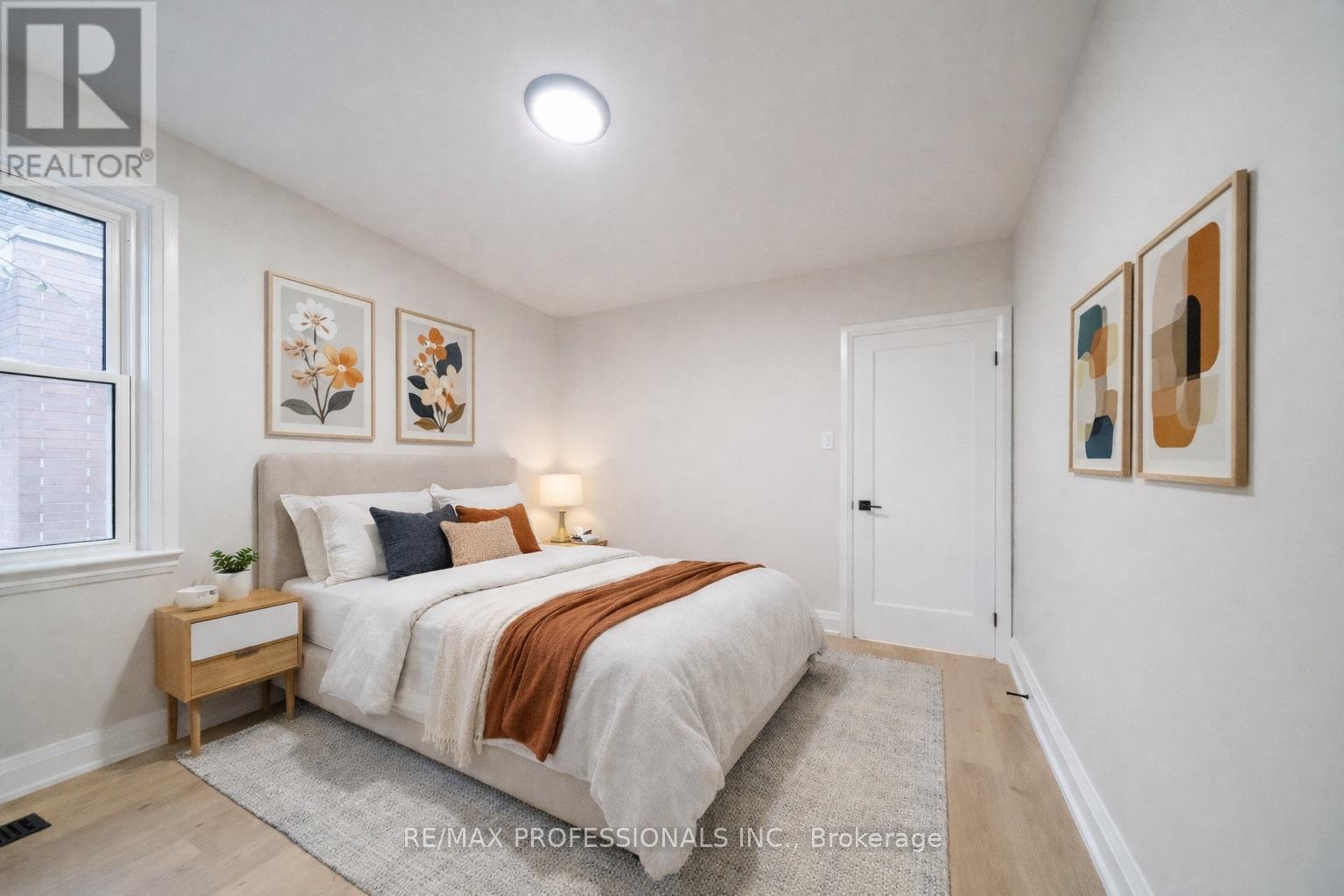 370 Delaware Avenue, Burlington, Ontario  L7R 3B5 - Photo 21 - W12885368