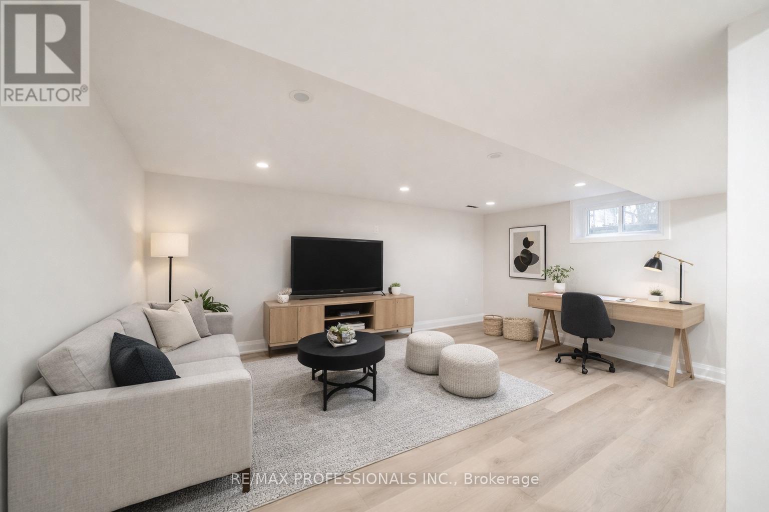 370 Delaware Avenue, Burlington, Ontario  L7R 3B5 - Photo 28 - W12885368