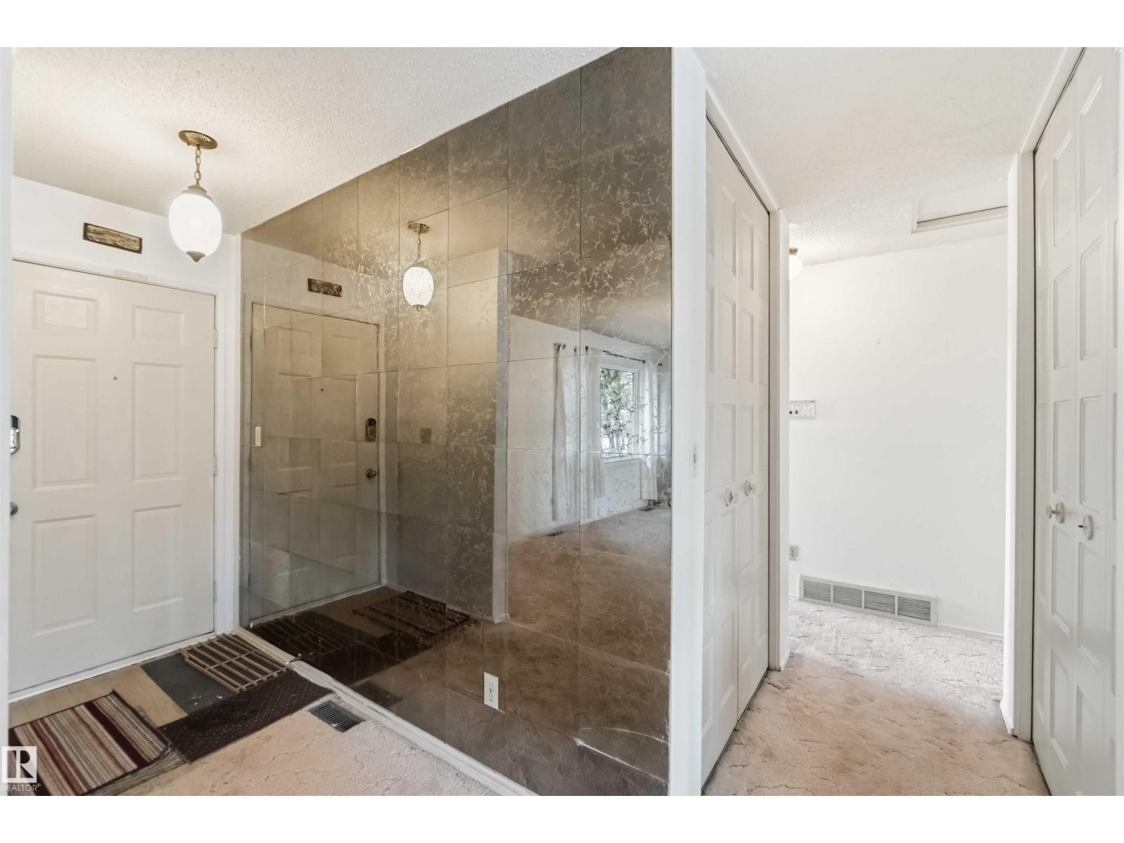 12223 157 Av Nw, Edmonton, Alberta  T5X 2X7 - Photo 12 - E4477629