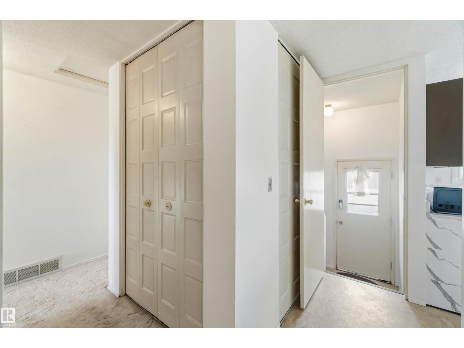 12223 157 Av Nw, Edmonton, Alberta  T5X 2X7 - Photo 14 - E4477629