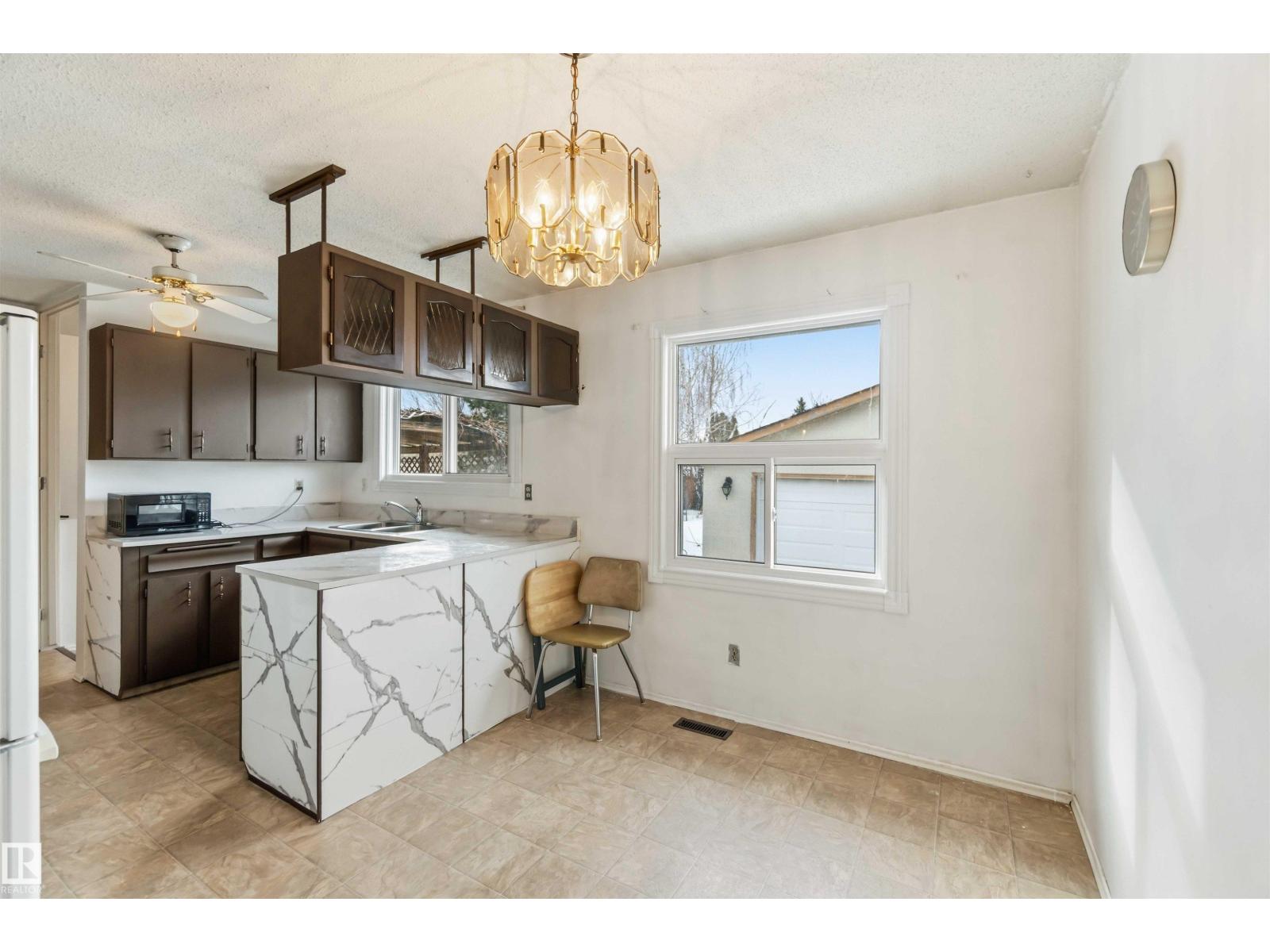 12223 157 Av Nw, Edmonton, Alberta  T5X 2X7 - Photo 20 - E4477629