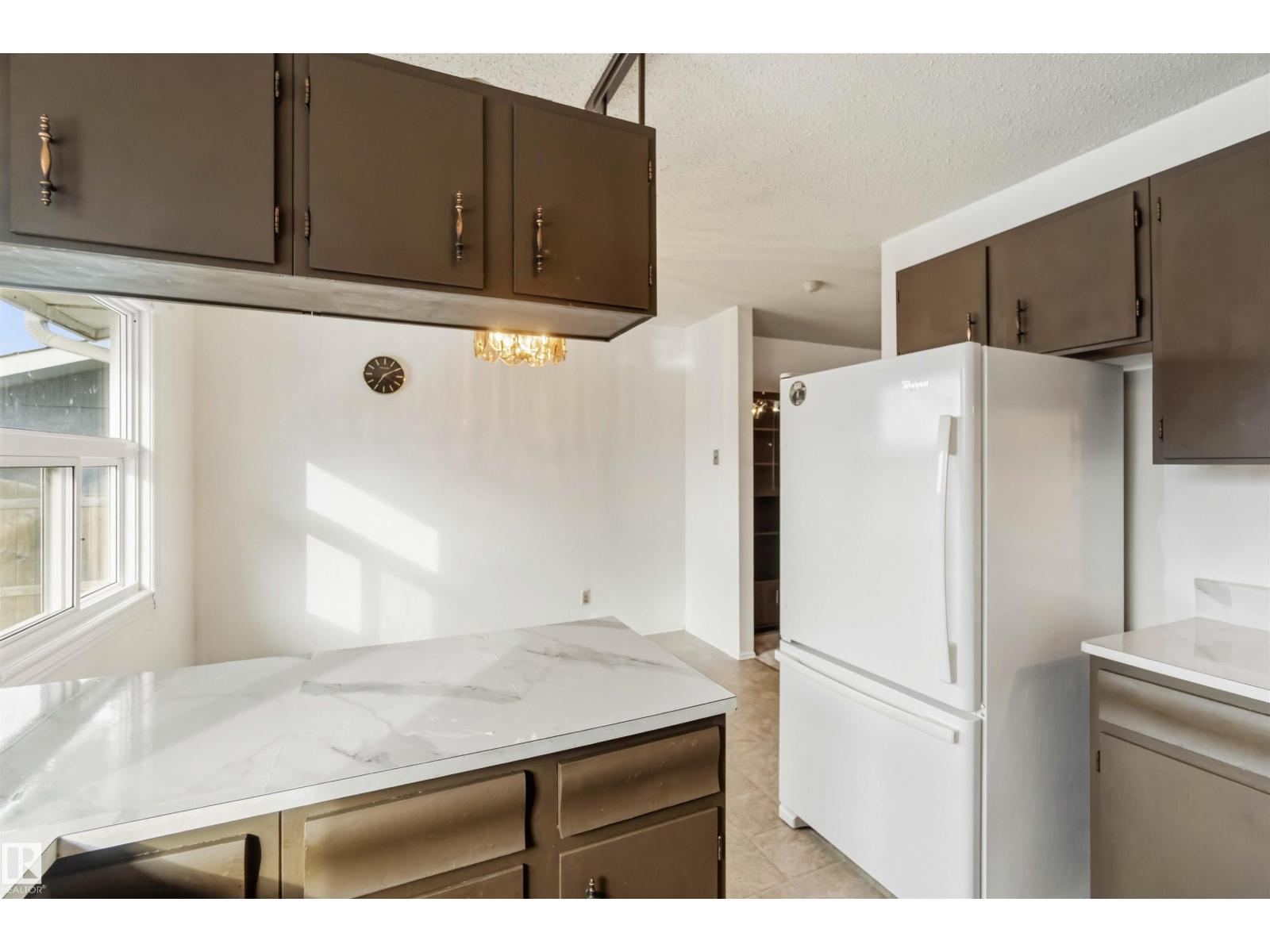 12223 157 Av Nw, Edmonton, Alberta  T5X 2X7 - Photo 27 - E4477629