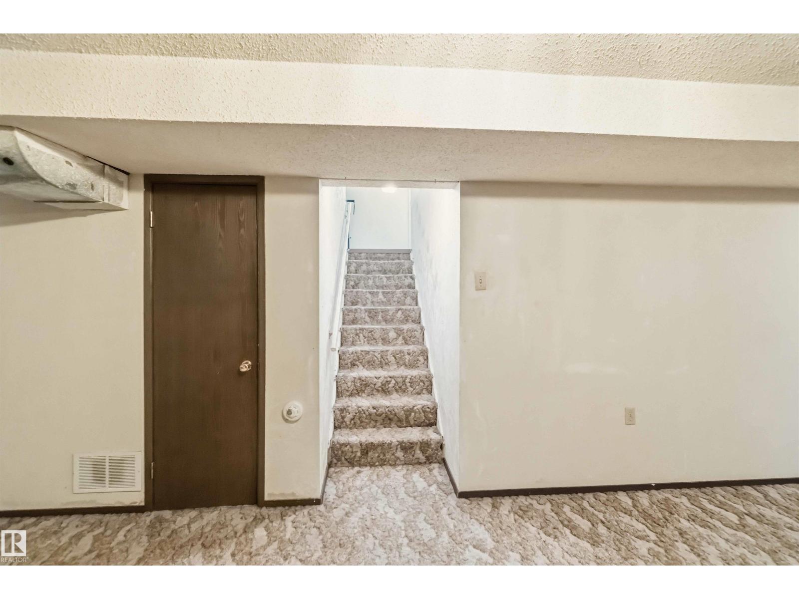 12223 157 Av Nw, Edmonton, Alberta  T5X 2X7 - Photo 42 - E4477629