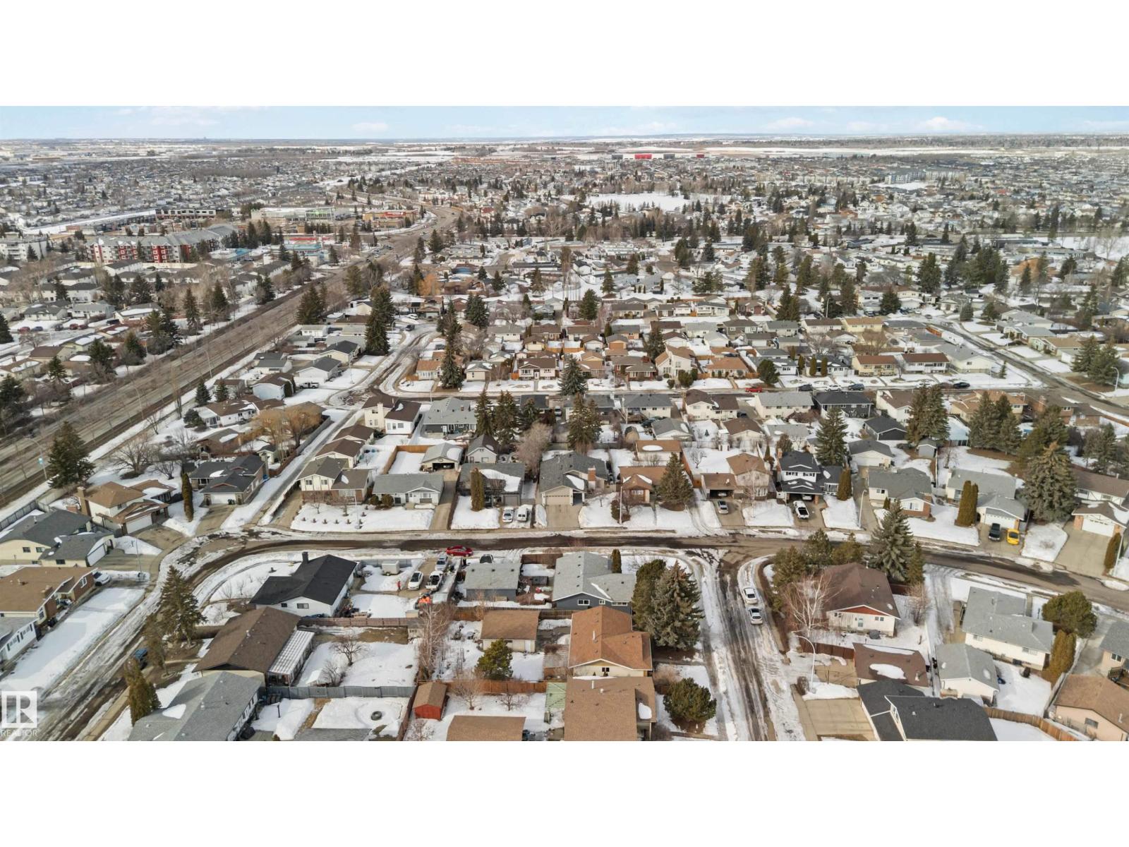 12223 157 Av Nw, Edmonton, Alberta  T5X 2X7 - Photo 63 - E4477629