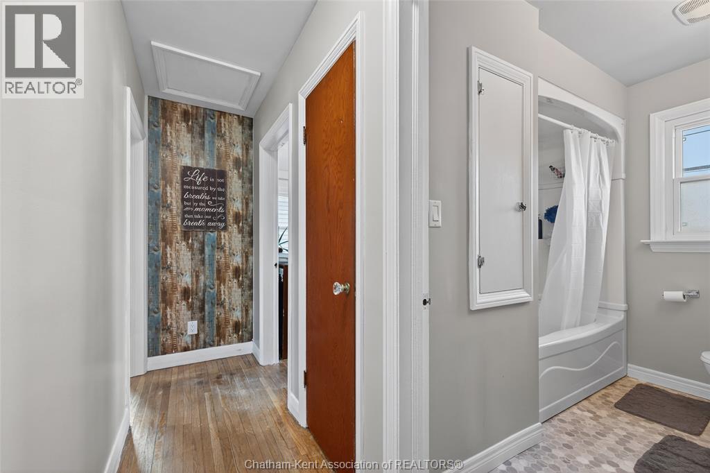 118 Gordon Street, Sarnia, Ontario  N7T 6N8 - Photo 21 - 25028671