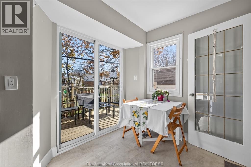 118 Gordon Street, Sarnia, Ontario  N7T 6N8 - Photo 12 - 25028671