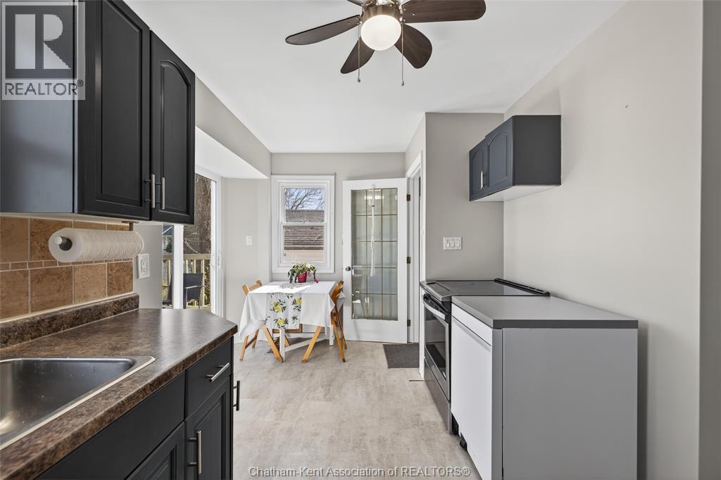 118 Gordon Street, Sarnia, Ontario  N7T 6N8 - Photo 10 - 25028671