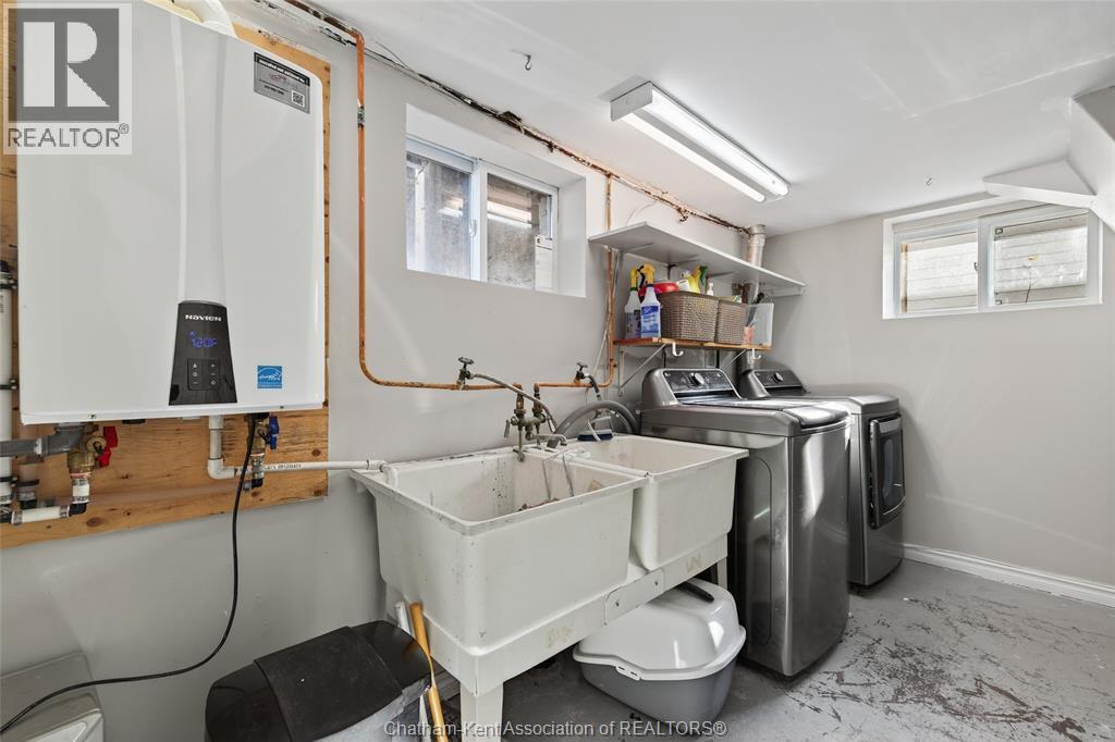 118 Gordon Street, Sarnia, Ontario  N7T 6N8 - Photo 24 - 25028671