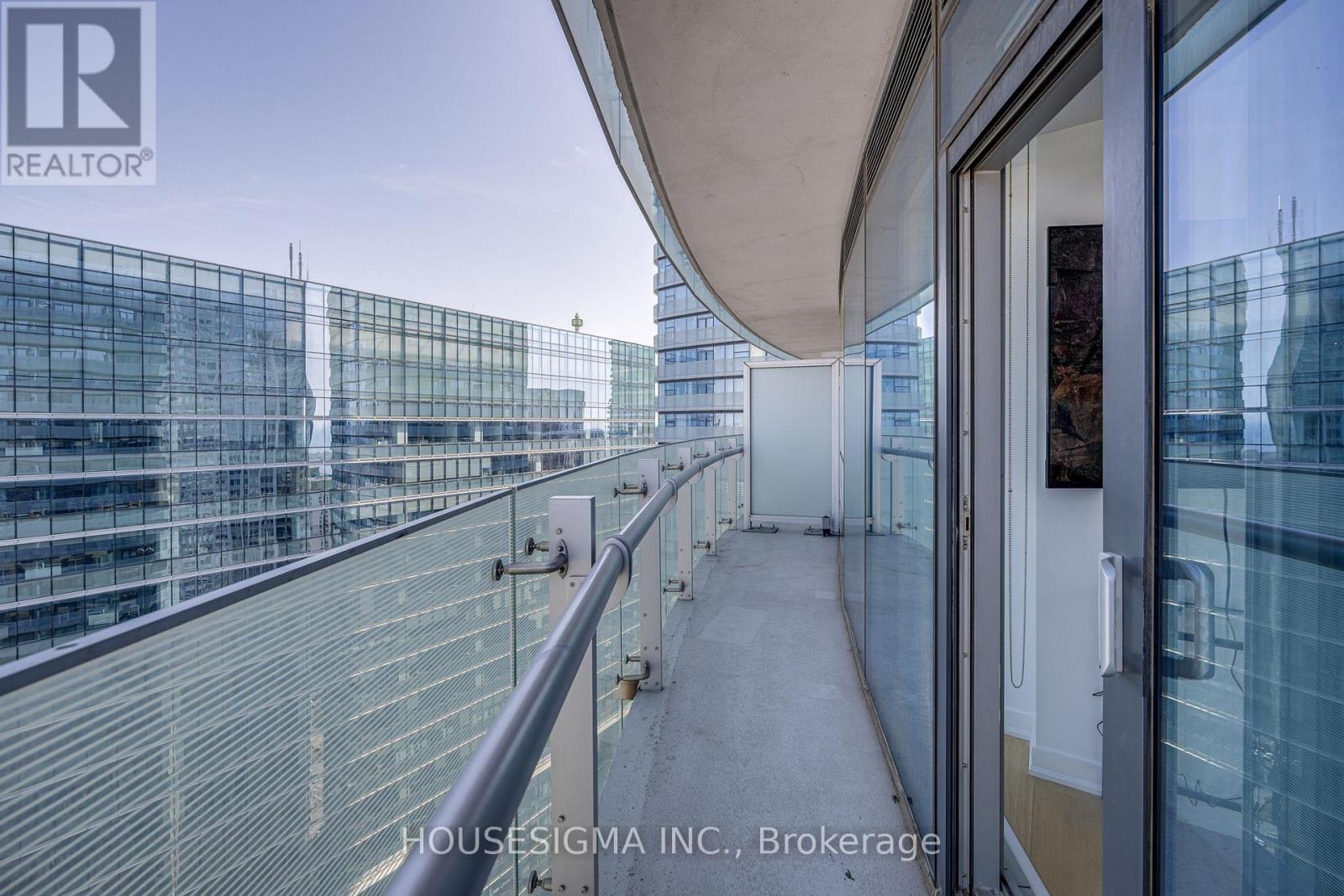 4407 - 12 York Street, Toronto, Ontario  M5J 0A9 - Photo 13 - C12885372