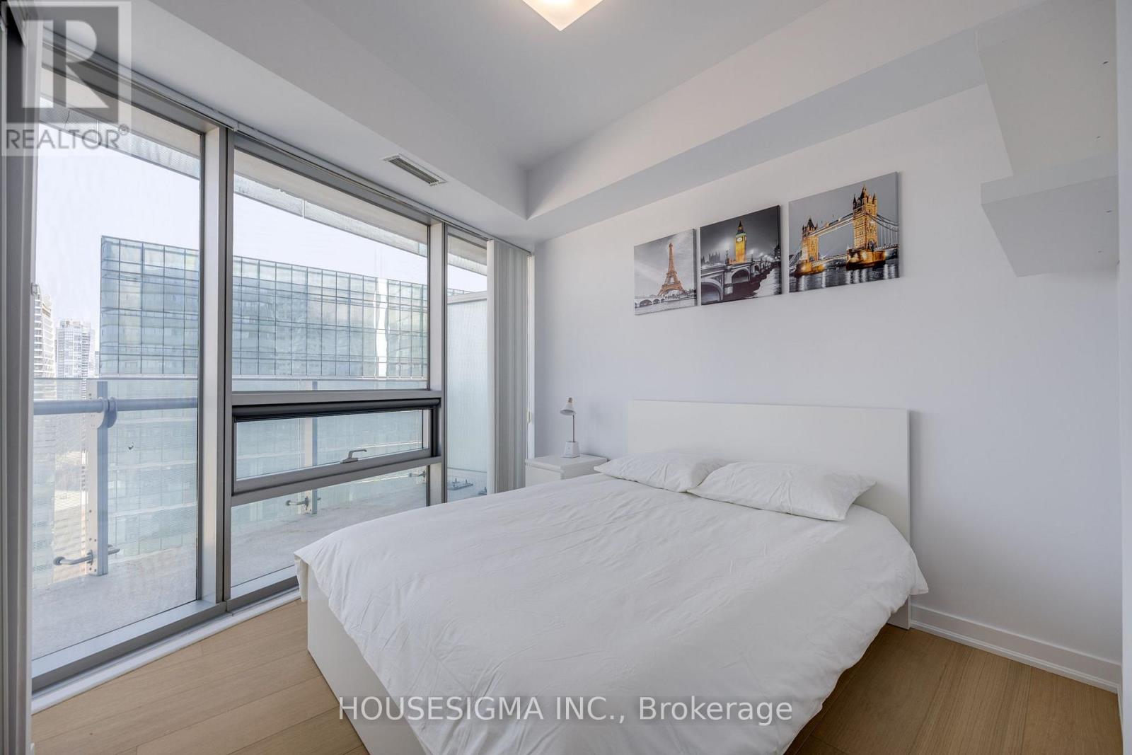 4407 - 12 York Street, Toronto, Ontario  M5J 0A9 - Photo 6 - C12885372