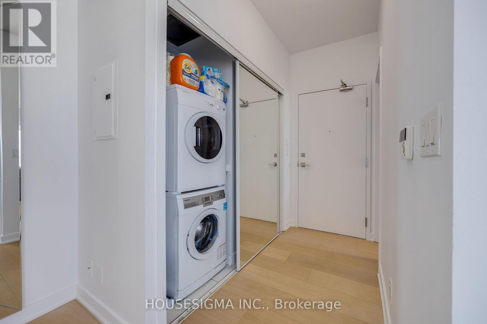 4407 - 12 York Street, Toronto, Ontario  M5J 0A9 - Photo 7 - C12885372