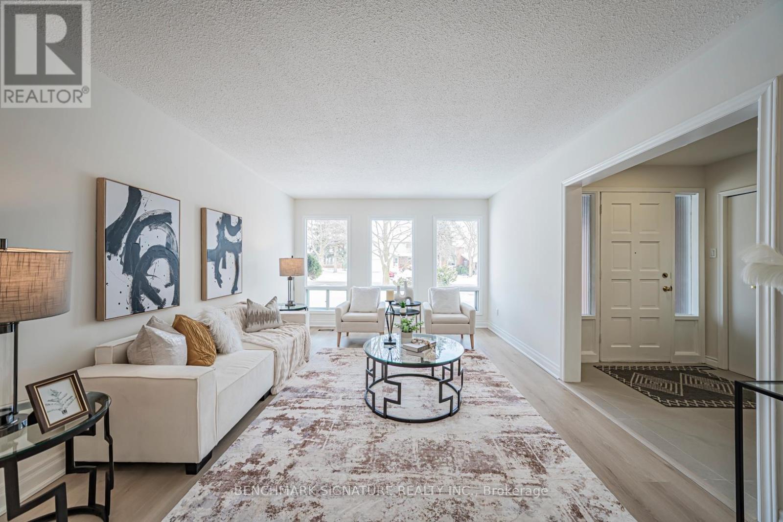 115 Simonston Boulevard, Markham, Ontario  L3T 4L9 - Photo 4 - N12885376