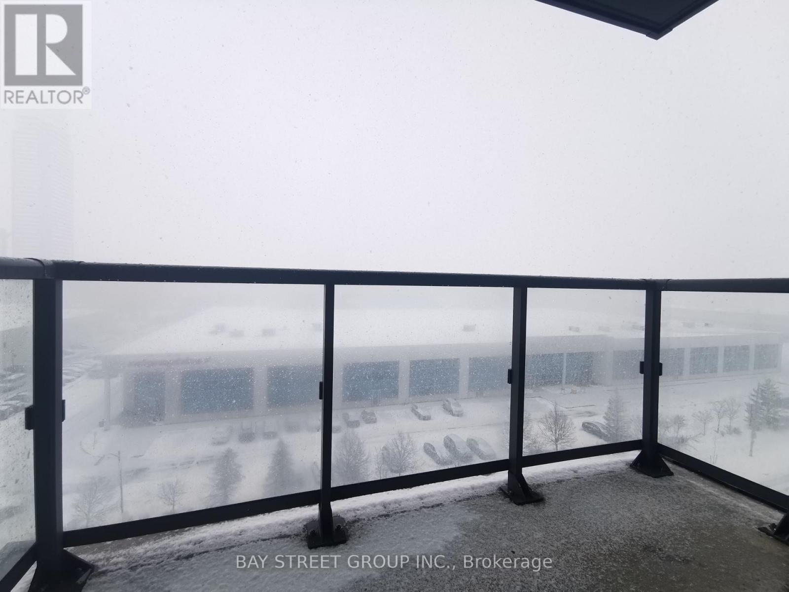 701 - 10 Honeycrisp Crescent, Vaughan, Ontario  L4K 0M7 - Photo 17 - N12885378