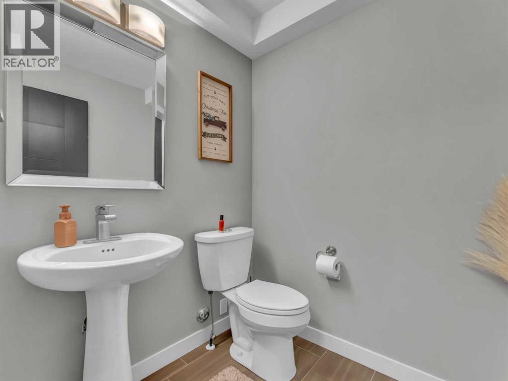 391 Sterling Crescent Se, Medicine Hat, Alberta  T1B 0N6 - Photo 19 - A2291970