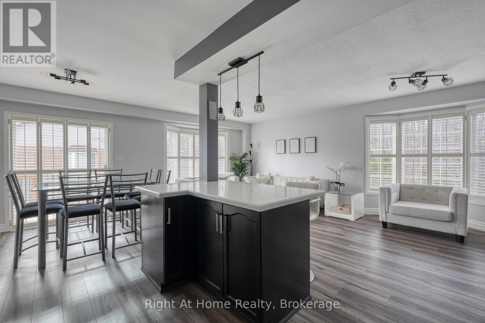 198 Gatestone Drive, Hamilton, Ontario  L8J 3V4 - Photo 21 - X12885404