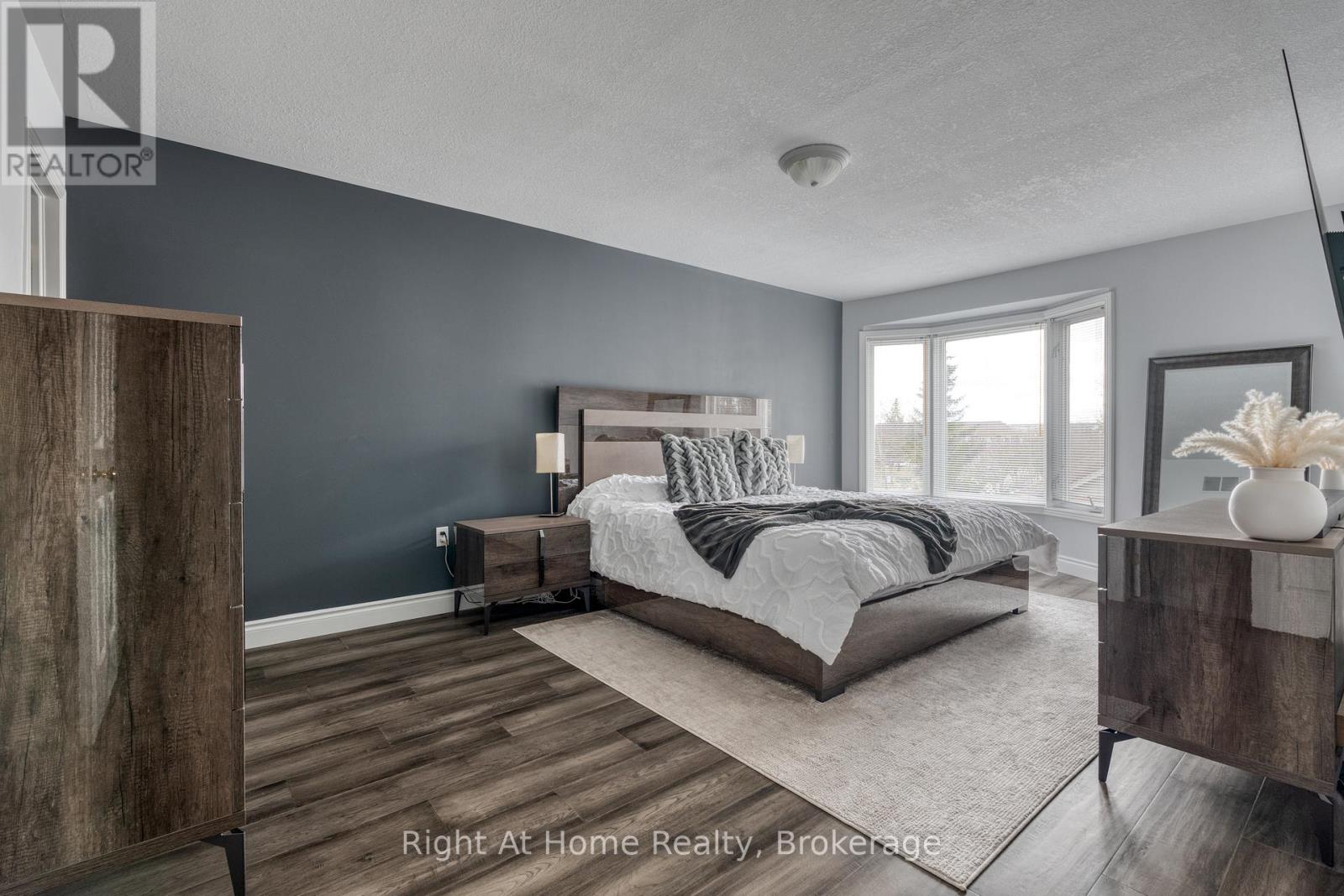 198 Gatestone Drive, Hamilton, Ontario  L8J 3V4 - Photo 28 - X12885404