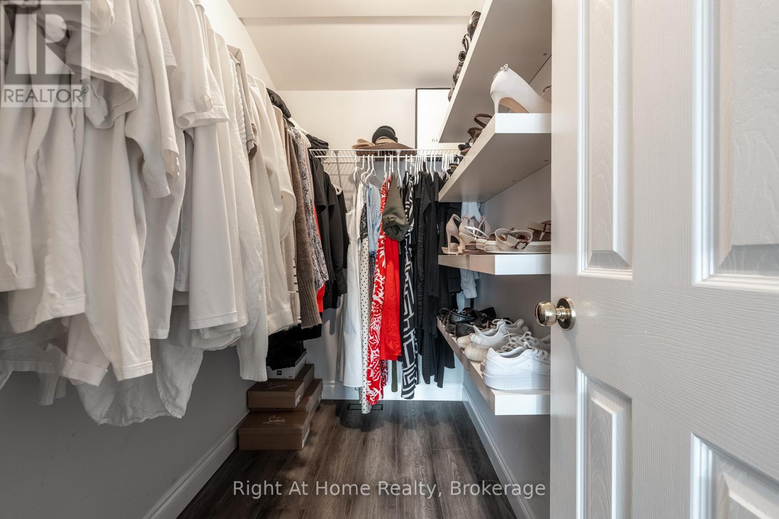 198 Gatestone Drive, Hamilton, Ontario  L8J 3V4 - Photo 33 - X12885404