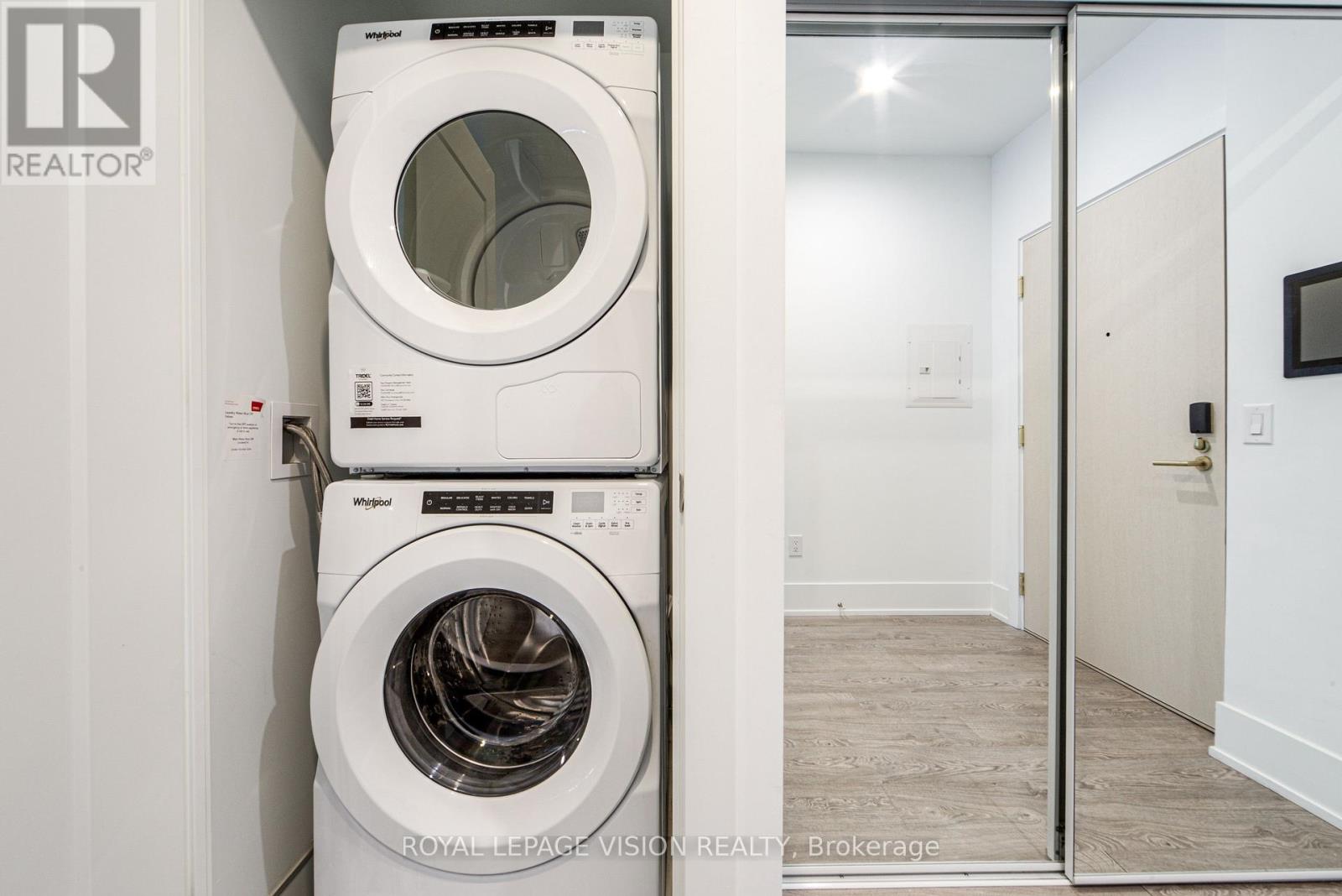 1512 - 480 Front Street W, Toronto, Ontario  M5V 0V6 - Photo 8 - C12885400