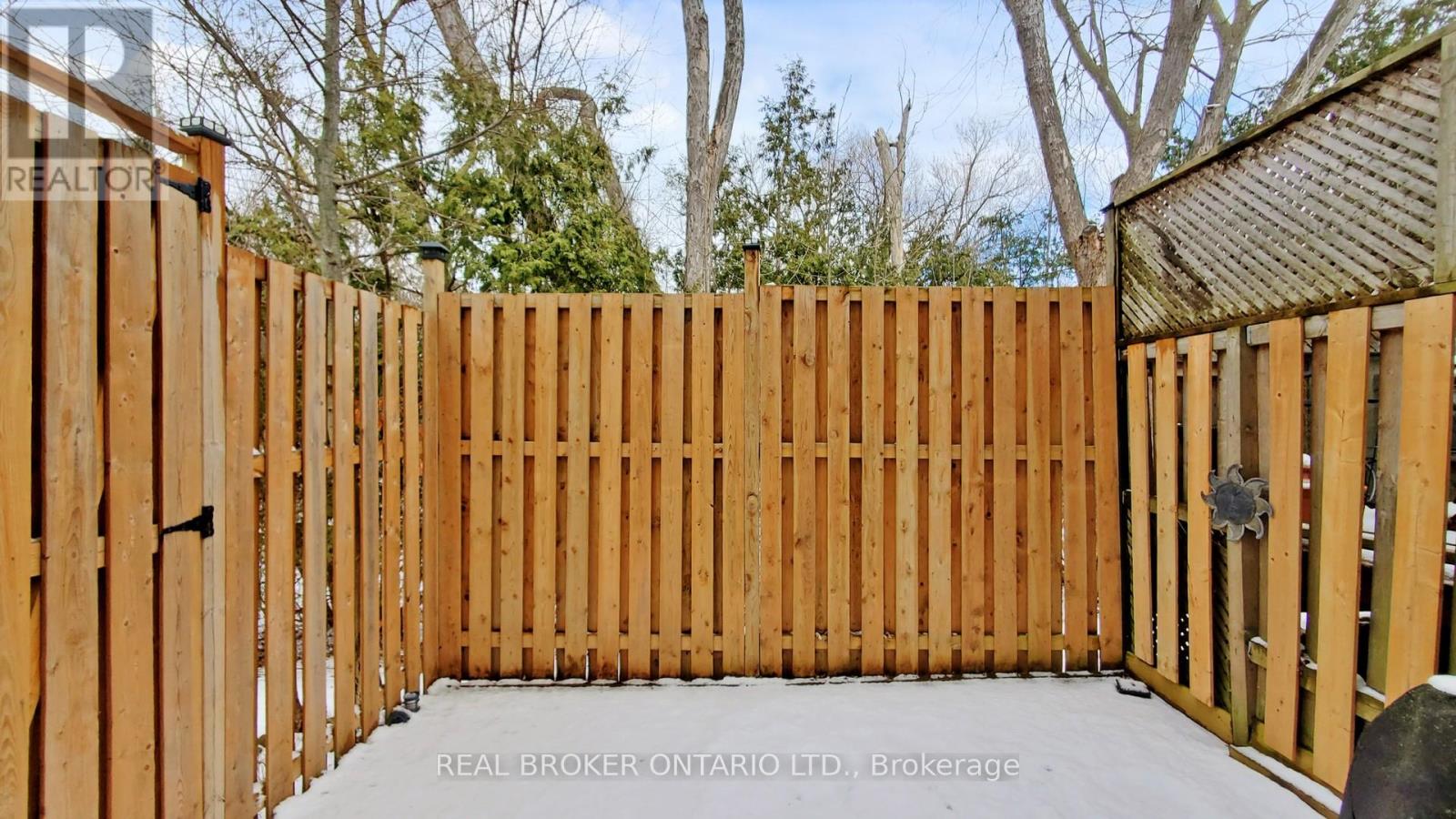 26 - 909 King Street W, Oshawa, Ontario  L1J 2L4 - Photo 33 - E12885410