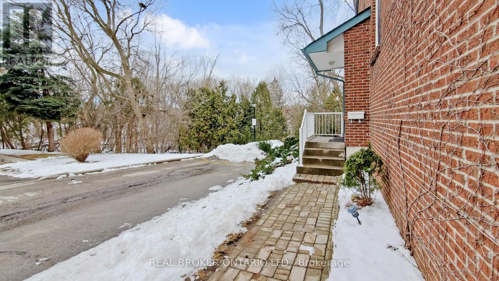 26 - 909 King Street W, Oshawa, Ontario  L1J 2L4 - Photo 36 - E12885410