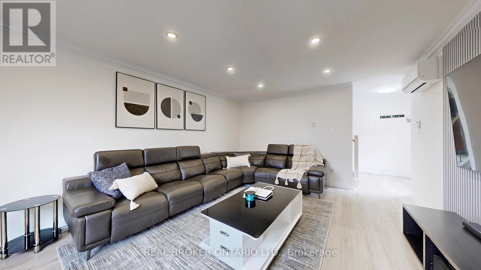 26 - 909 King Street W, Oshawa, Ontario  L1J 2L4 - Photo 8 - E12885410