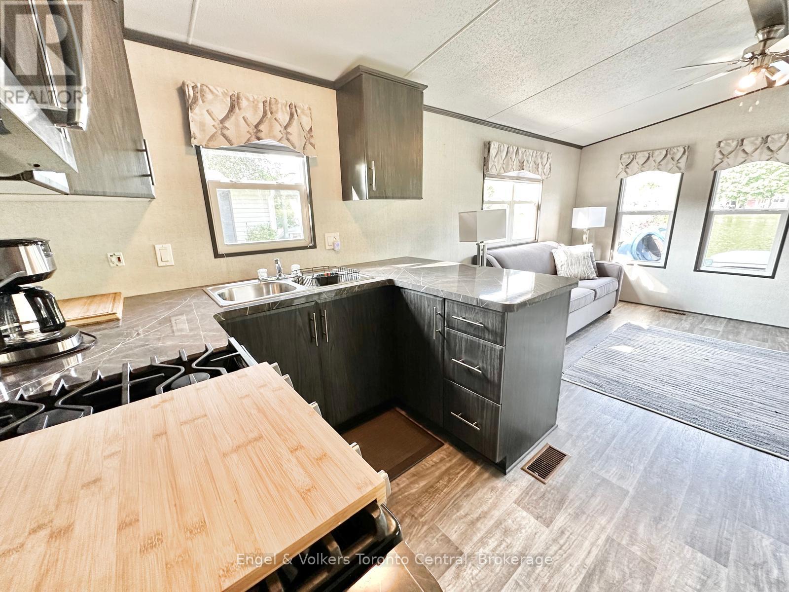 B8 - 7489 Sideroad 5 E, Wellington North, Ontario  N0G 2L0 - Photo 14 - X12885416