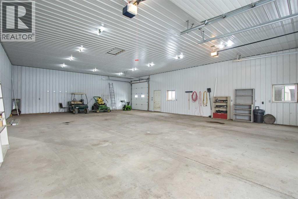 11203 Township Road 292, Rural Rocky View County, Alberta T0M 0S0 - Photo 31 - A2292342