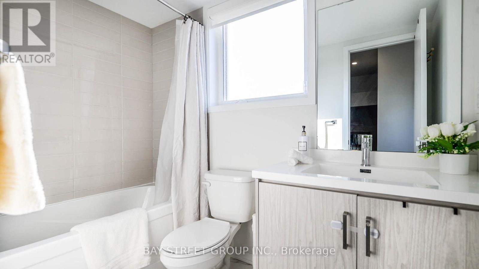 268 - 150 Honeycrisp Crescent, Vaughan, Ontario  L4K 0N1 - Photo 20 - N12885406