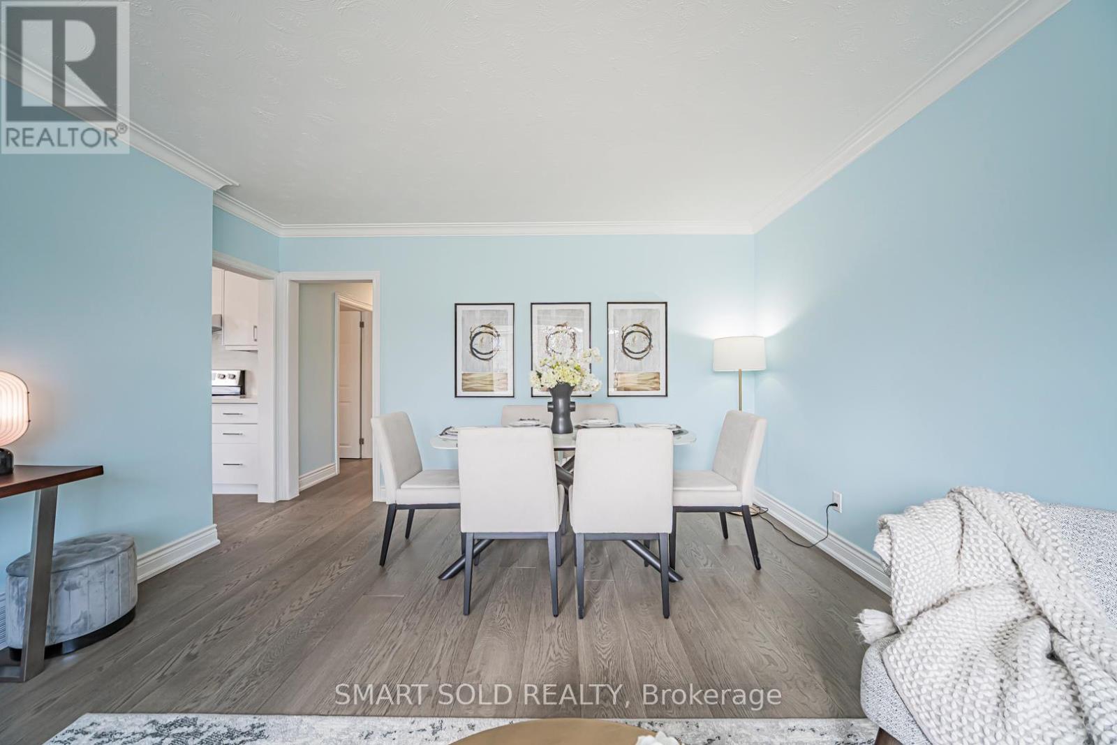 995 Garrard Avenue, Mississauga, Ontario  L5E 1L4 - Photo 16 - W12885392