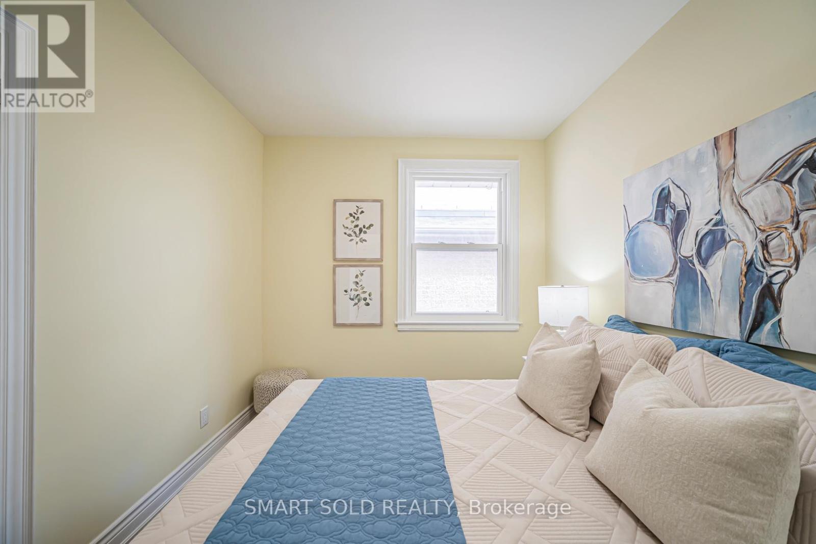 995 Garrard Avenue, Mississauga, Ontario  L5E 1L4 - Photo 26 - W12885392