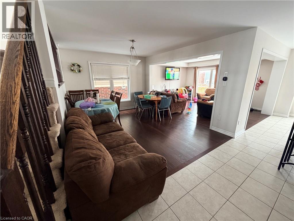 31 Sofitel Drive, Kitchener, Ontario  N2R 0J3 - Photo 13 - 40812346