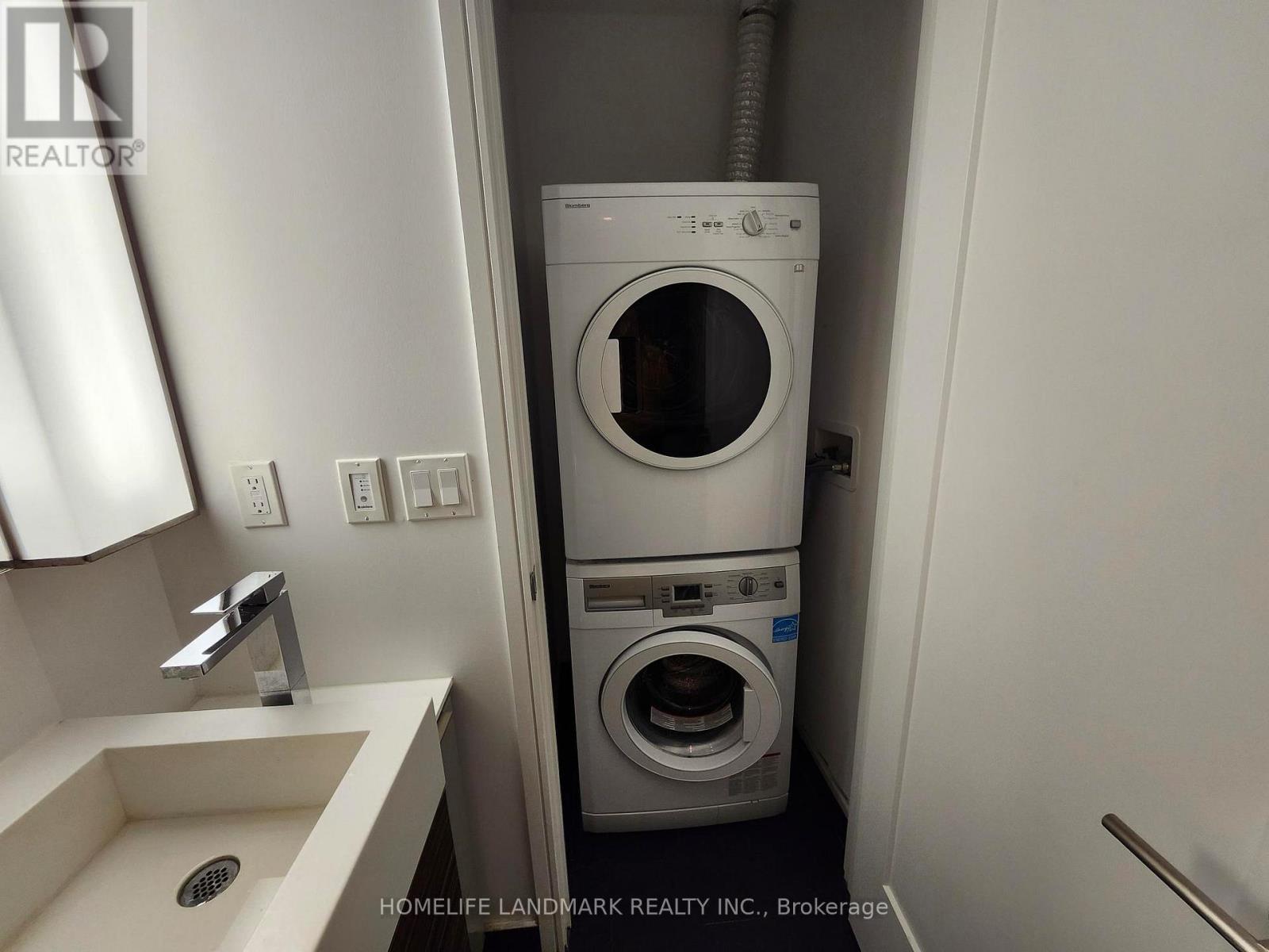 5108 - 88 Scott Street, Toronto, Ontario  M5E 0A9 - Photo 13 - C12885422