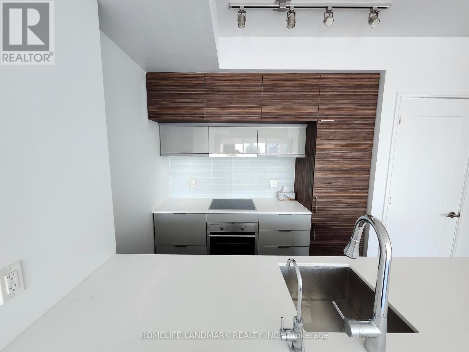 5108 - 88 Scott Street, Toronto, Ontario  M5E 0A9 - Photo 5 - C12885422